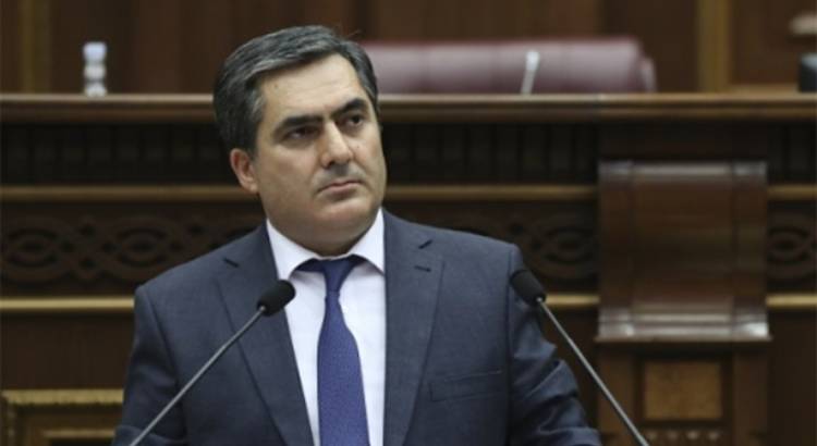 Դատավոր Մխիթարյանի համար «ապագա կա»-ն վաղուց լուծված հարց է․ նրա ողջ ընտանիքը արդարադատական համակարգում է․ «Ժողովուրդ»