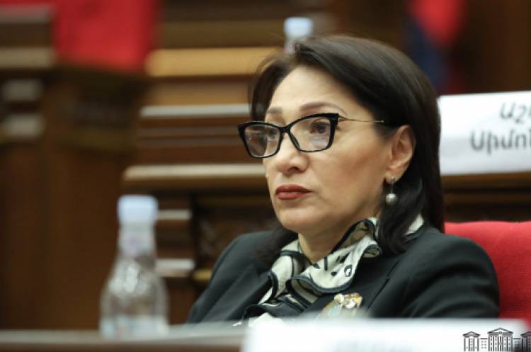 «Հերթական ապօրինի ու զոռբա գործընթացը՝ ԿԳՄՍՆ տիրույթում․ Գալու է պատասխան տալու ժամանակը»․ Լիլիթ Գալստյան