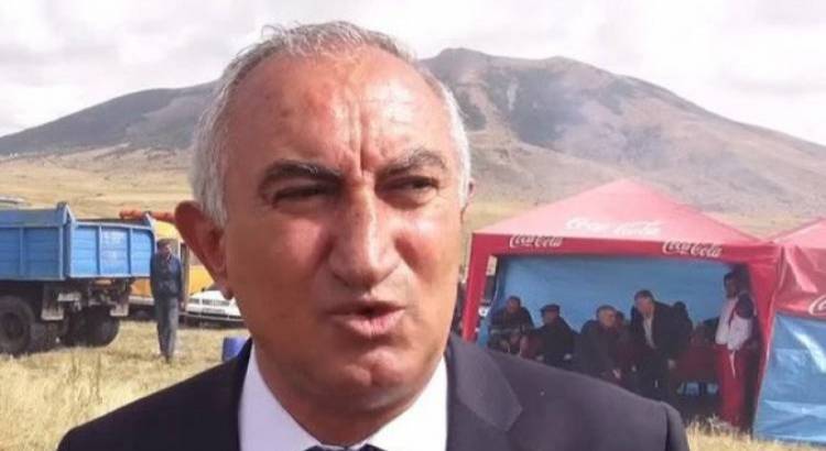 Կրոնափոխությունն էլ չփրկեց. «Հրապարակ»