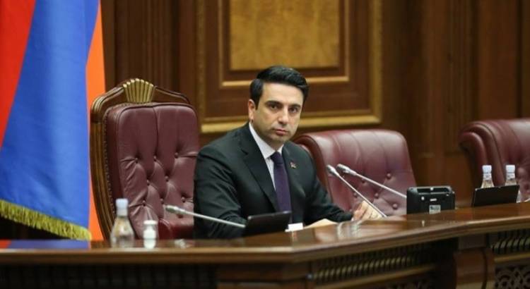 Ինչու Սեյրան Օհանյանին, Լևոն Քոչարյանին և Արմեն Ռուստամյանին թույլ չտվեցին մասնակցել նիստին