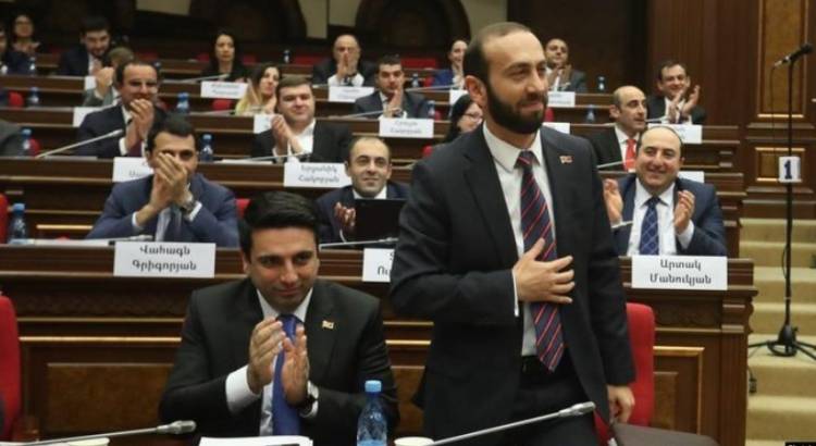 ՔՊ-ում ապշած են Արարատ Միրզոյանի նյարդային ծիկերից․ «Հրապարակ»