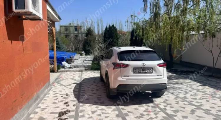 Առեղծվածային դեպք՝ Օշականում․ հայտնի սուպերմարկետներից մեկի տիրոջ տանը հայտնաբերվել է տղամարդու մարմին