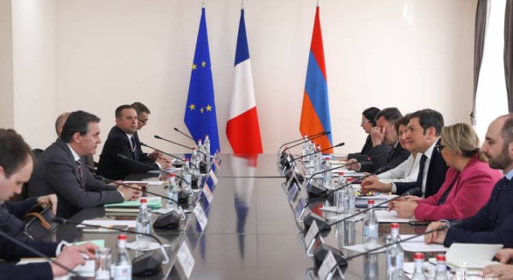 Հայաստանի և Ֆրանսիայի ԱԳ նախարարությունների միջև քաղաքական խորհրդակցություններ են եղել