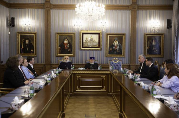 Հայոց Հովվապետն անդրադարձել է Առաքելական Եկեղեցու և Հռոմի Կաթոլիկ Եկեղեցու միջև առկա եղբայրական հարաբերություններին