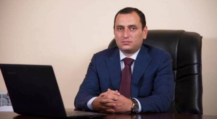 Արամ Սարգսյանի մտերիմին 1 բուլդոզերի համար 700 հազար դոլար են տվել․ «Հրապարակ»