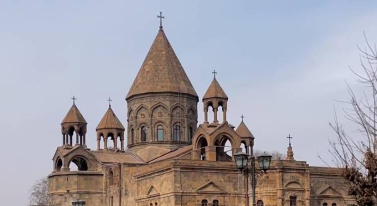 Իշխանությունների առանձին ներկայացուցիչներ արշավ են ձեռնարկել Տավուշի թեմի առաջնորդի նկատմամբ