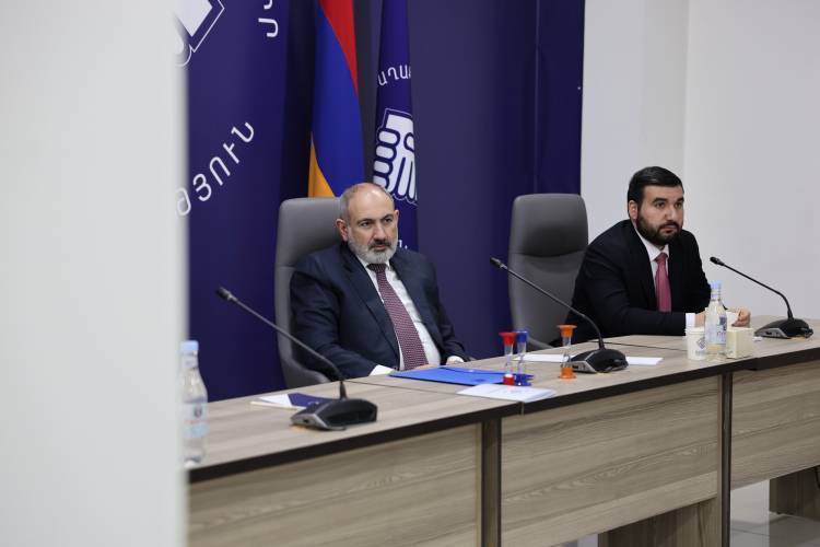 Սա դեռ թատրոնի առաջին արարն է․ «Հրապարակ»