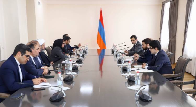 Վահան Կոստանյանը հանդիպել է Իրանի մշակույթի և իսլամական առաջնորդության փոխնախարարի հետ