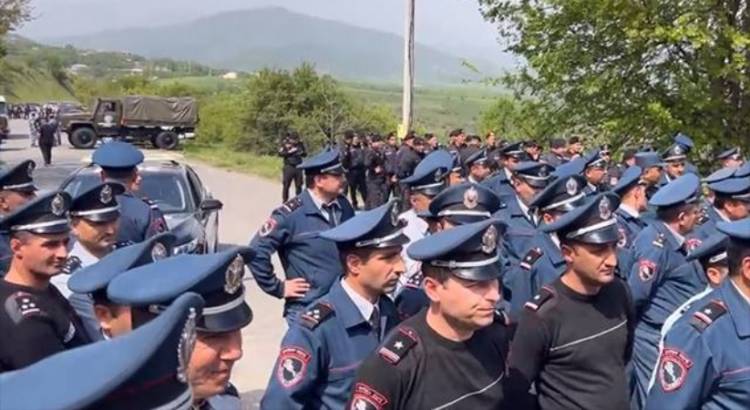 Իշխանության հակապետական գործունեությունը գաղափարական համախոհություն ունի նաև ոստիկանության շարքերում