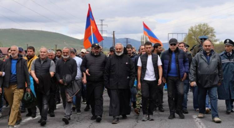 Վիտալի Բալասանյանը, «Սիսական» ջոկատը և այլք միանում են «Տավուշը հանուն Հայրենիքի» շարժմանը