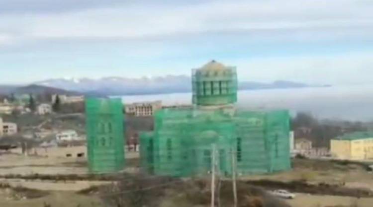 Օկուպացված Շուշիում ադրբեջանցի վանդալների՝ հայկական մշակութային ժառանգության իսլամացման նոր փորձերը