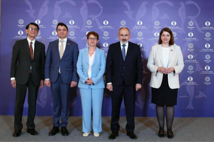 ՎԶԵԲ համաժողովի մասնակիցները նիստից հետո ֆիլմ են դիտել