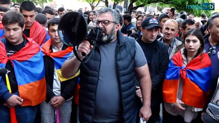 Քանի՞ քաղաքացի է բերման ենթարկվել Կառավարության շենքի մոտից