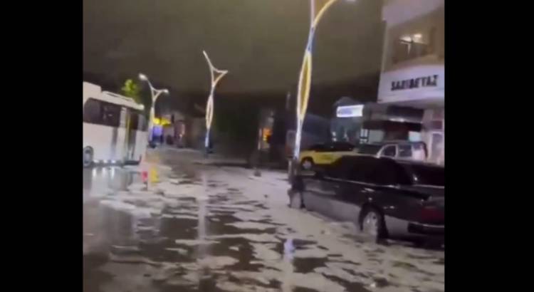 Թուրքիայում որոշ գյուղեր ու քաղաքներ հեղեղվել են տեղատարափով ու կարկուտով (տեսանյութ)