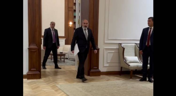 Արտակարգ իրավիճակի կառավարման օպերատիվ շտաբի նիստ անցկացրեցի․ Փաշինյան (տեսանյութ)