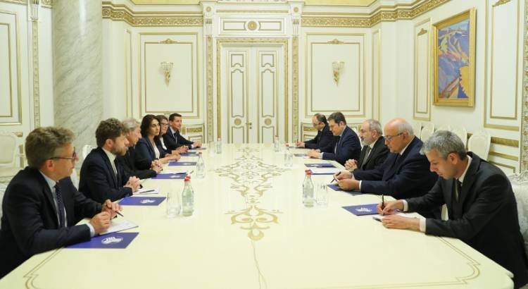 Փաշինյանն ընդունել է Ֆրանսիայի Օ-դը-Սեն շրջանային խորհրդի նախագահի գլխավորած պատվիրակությանը