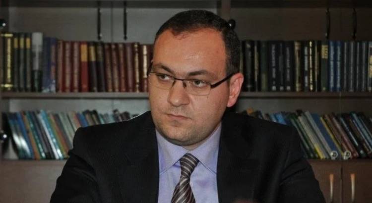 Բա քաղբանտարկյալն էլ ո՞նց է լինում․ Արսեն Բաբայան