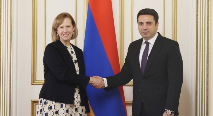 Ալեն Սիմոնյանն ընդունել է ԱՄՆ դեսպանին․ ինչ են քննարկել