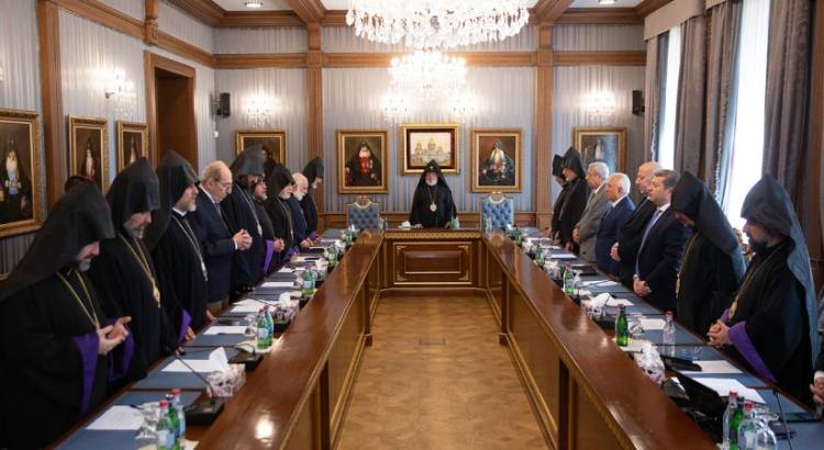 Կաթողիկոսի նախագահությամբ մեկնարկել են Գերագույն հոգևոր խորհրդի աշխատանքները (լուսանկարներ)