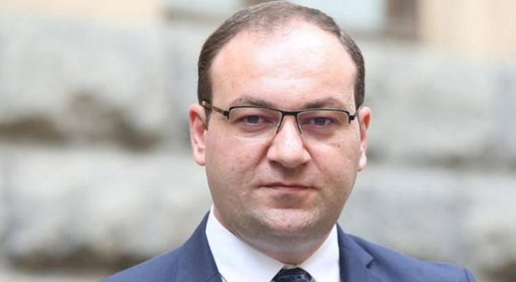Արթուր և Արտակ Սարգսյաններն ազատ արձակվեցին քննչականից․ Արսեն Բաբայան