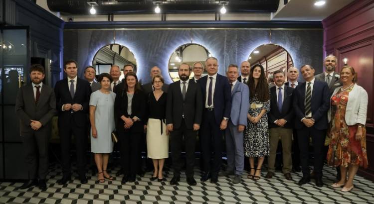 Արարատ Միրզոյանը հանդիպել է ԵՄ և անդամ պետությունների դեսպանների հետ․ մանրամասներ