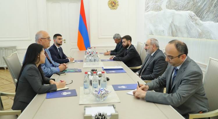 Ընդունել է Freedom House Եվրոպայի և Եվրասիայի ծրագրերի տնօրենին