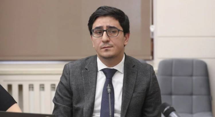 Եղիշե Կիրակոսյանը հեռանո՞ւմ է