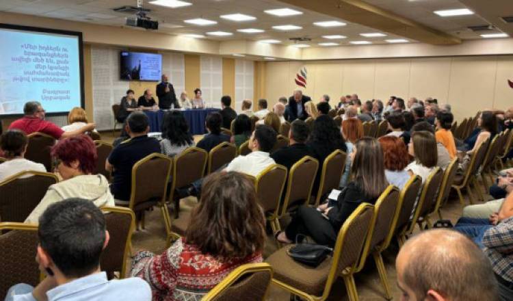 Ովքեր են Բագրատ սրբազանի խոսնակները․ «Հրապարակ»