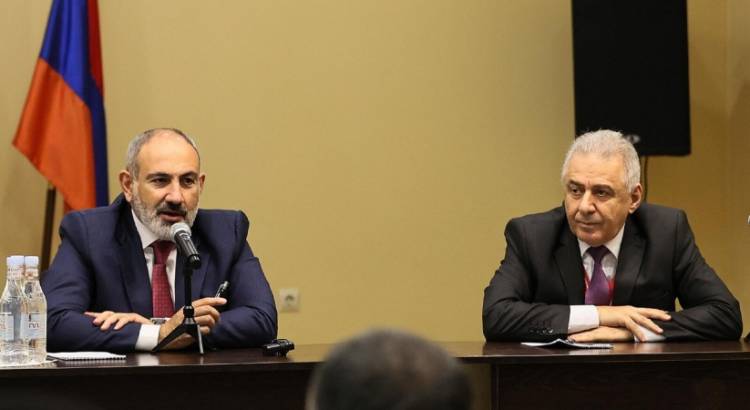 Հուսամ` մենք շուտով Ռուսաստանում կունենանք նոր դեսպան, սպասում ենք․ Ալեն Սիմոնյան