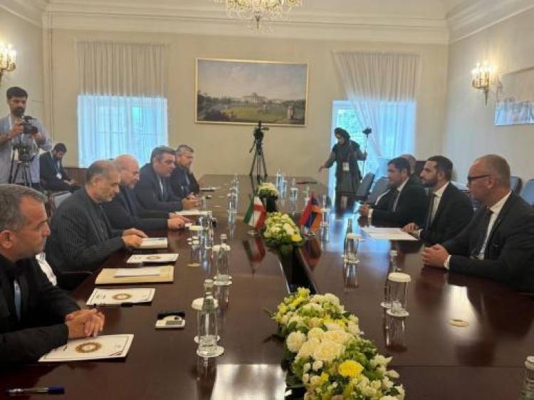 Հանդիպել են Ռուբինյանն ու Իրանի մեջլիսի նախագահը․ քննարկել են տարածաշրջանային անվտանգության հարցը