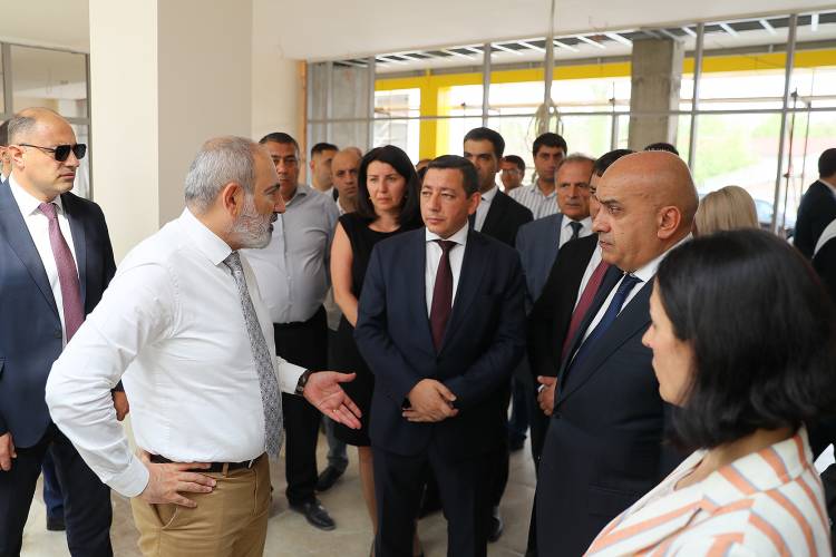 Փաշինյանը ծանոթացել է Արմավիրում 2023 թ․-ին իրականացված և ներկայում ընթացքի մեջ գտնվող ծրագրերին