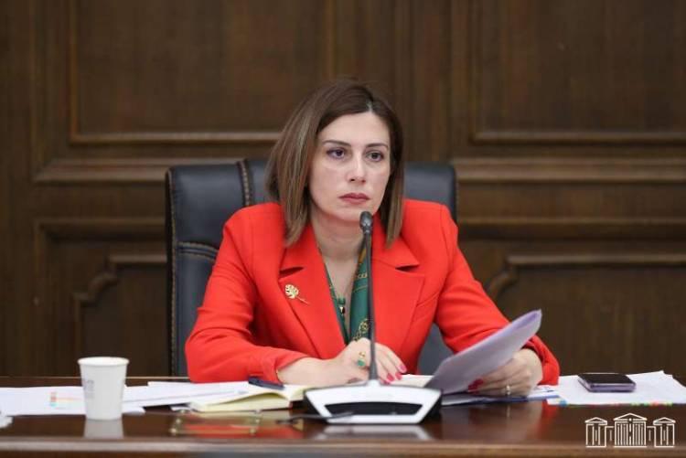 Մի խումբ իշխանականներ քննարկել են Ավանեսյանի հեռացման հարցը. նախարարի պաշտոնում նրա տեղակալին են տեսնում. «Ժողովուրդ»