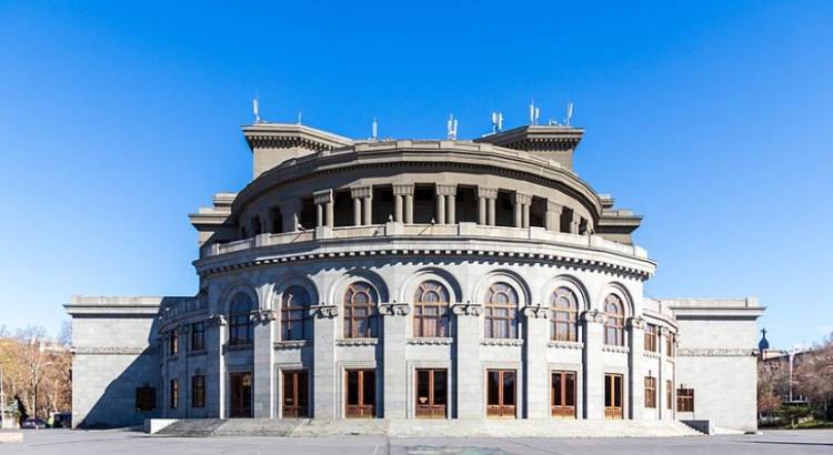 Օպերան դատի կտա էլեկտրամատակարարող ընկերությանը