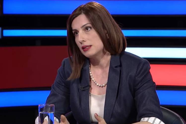 Տիկին Ավանեսյան, ամենևին էլ «լավ նախարար չեք». ինչպե՞ս նվազեցնել վնասները տիկնոջ անսխալականության սինդրոմից