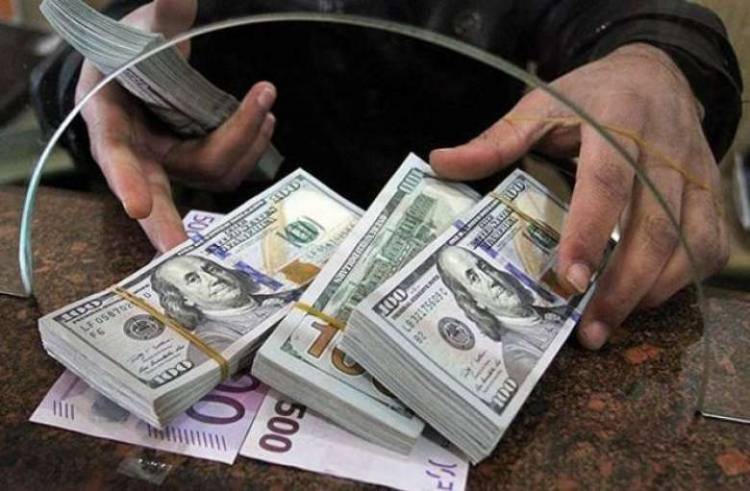 Դոլարը թանկացել է, ռուբլին էժանացել․ փոխարժեքն՝ այսօր