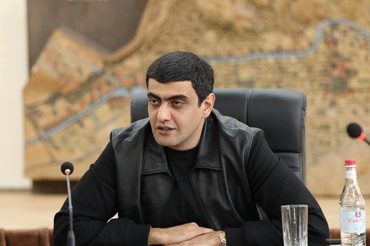 Առուշի պաշտոնի համար մարտերը սկսված են․ «Հրապարակ»