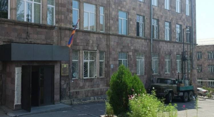 «Բիզնեսի համար ինչ ասես անում են, բա երեխեքի մասին ո՞վ մտածի»․ «Փոսի դպրոցի» ծնողները բողոքում են