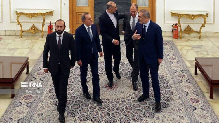 Արարատ Միրզոյանը մեկնում է Թուրքիա