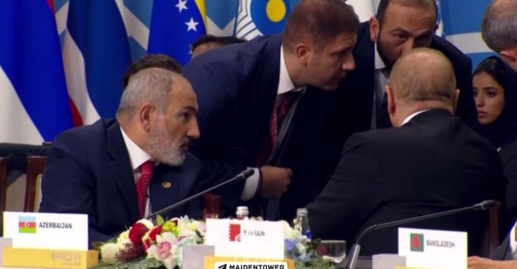 Փաշինյանի և Ալիևի զրույցին միացել են նաև ԱԳ նախարարները (տեսանյութ)