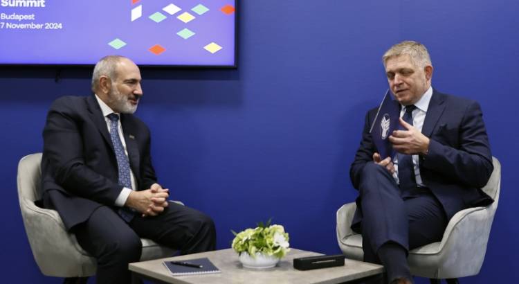 Բուդապեշտում տեղի է ունեցել Փաշինյանի և Սլովակիայի վարչապետի հանդիպումը․ ի՞նչ են քննարկել