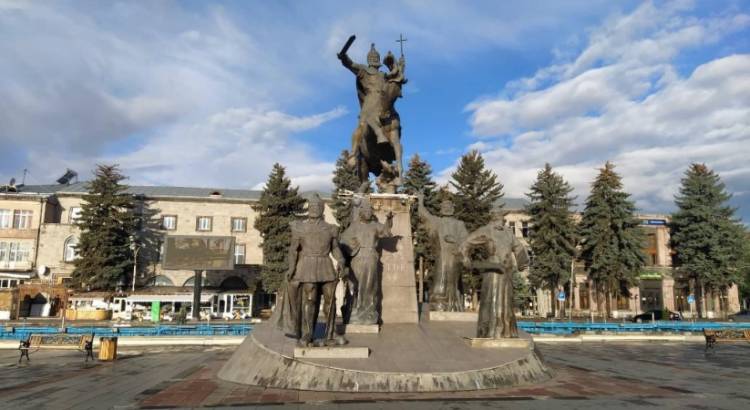 Գյումրիի ավագանու նիստը չի կայացել քվորում չլինելու պատճառով