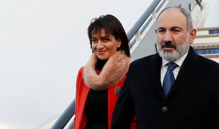 Փաշինյանը տիկնոջ հետ մեկնել է Վատիկան․ տեղի կունենա հանդիպում Հռոմի պապի հետ