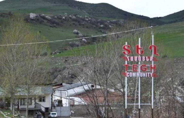 Ուզում եմ բերքը հավաքելու հնարավորություն ունենամ․ Տեղ գյուղի բնակիչն ադրբեջանցիների «քթի տակ» հող է մշակում
