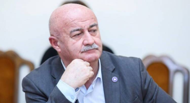 ՔՊ-ում շունչները պահած սպասել են «կինոյի». «Հրապարակ»