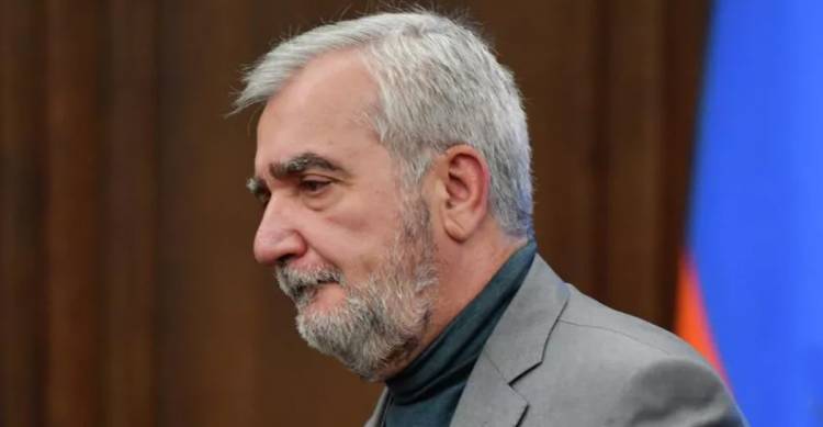 Անդրանիկ Քոչարյանը կանգնել է ՔՊ վարչության առջեւ ու ներողություն խնդրել. բացառիկ մանրամասներ. «Ժողովուրդ»