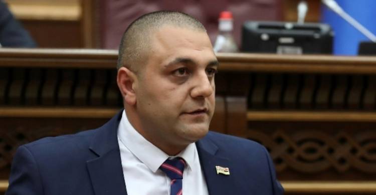 Հիմա էլ Կարեն Սարուխանյանի մորաքրոջ որդին է սկանդալի կենտրոնում հայտնվել. «Ժողովուրդ»