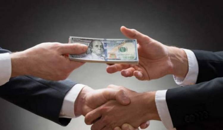 Դեղին քարտ՝ իշխանություններին․ «Հրապարակ»