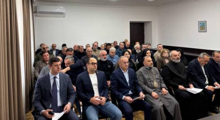 Խորհրդարանը չլուծարելու ճանապարհ են գտել․ «Հրապարակ»