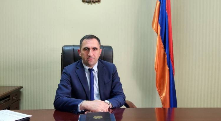 Ստեփան Խաչատրյանն ազատվում է 