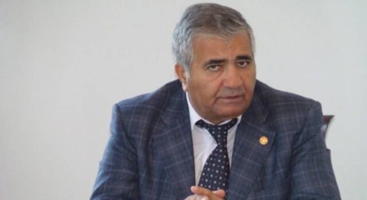 Դատախազությունը Վանաձորի նախկին ղեկավարից և փոխկապակցված անձանցից փող ու գույք է պահանջում